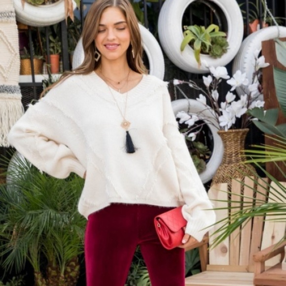 Re/Chic Apparel Sweaters - Cream Round Neck Long Sleeve Tassel Sweater